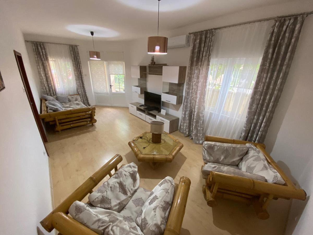 Villa Svetlana Prcanj Ngoại thất bức ảnh