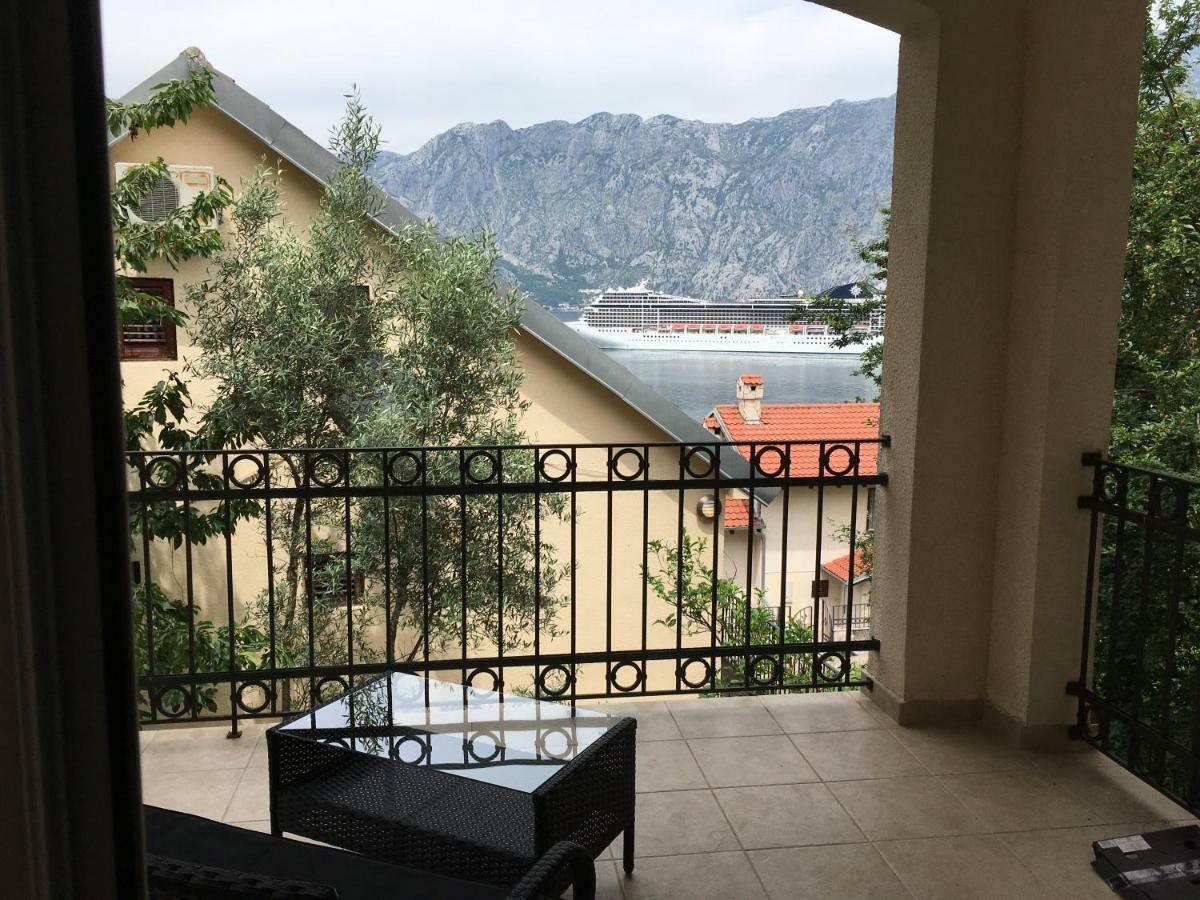 Villa Svetlana Prcanj Ngoại thất bức ảnh